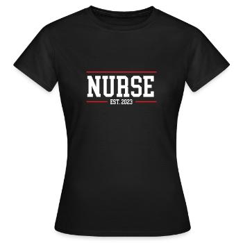 Infirmière 2023 - T-shirt Femme - noir - Devant - AI Model Female 172 dark (172cm)