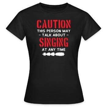 Attention Chanter - T-shirt Femme - noir - Devant - AI Model Female 172 dark (172cm)