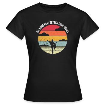 Kung Fu Shaolin Vintage Kampfkunst Sprüche - Frauen T-Shirt - Schwarz - Vorne - AI Model Female 172 dark (172cm)