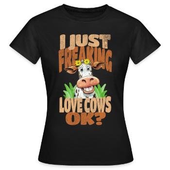 Vache Vaches - T-shirt Femme - noir - Devant - AI Model Female 172 dark (172cm)