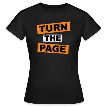 Blättern Sie die Seite mit Schriftzug um - Frauen T-Shirt - Schwarz - Vorne - AI Model Female 172 dark (172cm)