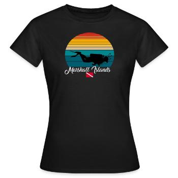 Marshall Islands Scuba Diving Gift - Frauen T-Shirt - Schwarz - Vorne - AI Model Female 172 dark (172cm)