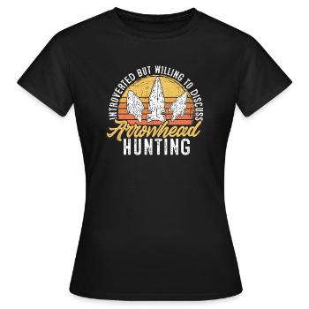 Arrowhead Hunting Arrowhead Collector - Women's T-Shirt - black - Front - AI Model Female 172 dark (172cm)