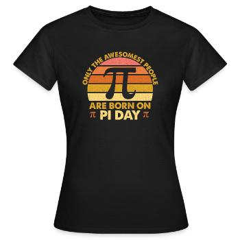 Né le jour de Pi - Humour mathématique intelligent - T-shirt Femme - noir - Devant - AI Model Female 172 dark (172cm)
