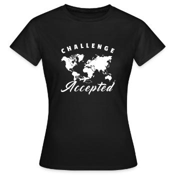 Défi cadeau accepté Planisphère monde Voyage - T-shirt Femme - noir - Devant - AI Model Female 172 dark (172cm)