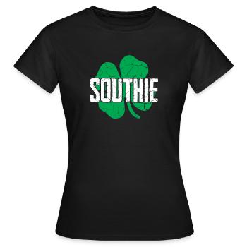 Southie en détresse Green Shamrock St Patricks Day - T-shirt Femme - noir - Devant - AI Model Female 172 dark (172cm)