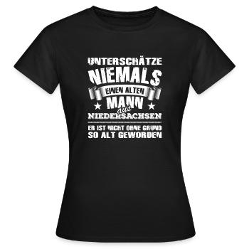 Niedersachsen - Frauen T-Shirt - Schwarz - Vorne - AI Model Female 172 dark (172cm)