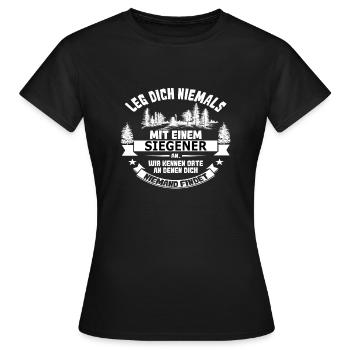 siegener - Frauen T-Shirt - Schwarz - Vorne - AI Model Female 172 dark (172cm)