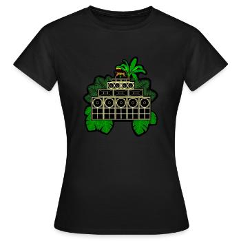 Soundsystem im Busch - Frauen T-Shirt - Schwarz - Vorne - AI Model Female 172 dark (172cm)
