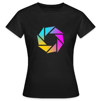 Camera iris - Women's T-Shirt - black - Front - AI Model Female 172 dark (172cm)