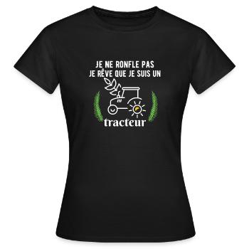 I don't snore I dream I'm a tractor - Women's T-Shirt - black - Front - AI Model Female 172 dark (172cm)