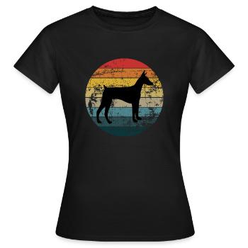 Dobermann - Frauen T-Shirt - Schwarz - Vorne - AI Model Female 172 dark (172cm)