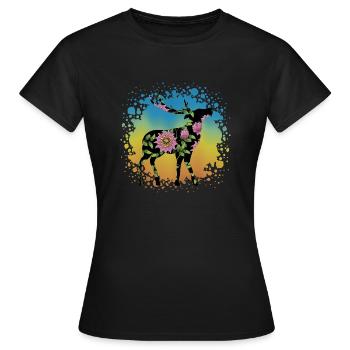 Hirsch - Frauen T-Shirt - Schwarz - Vorne - AI Model Female 172 dark (172cm)