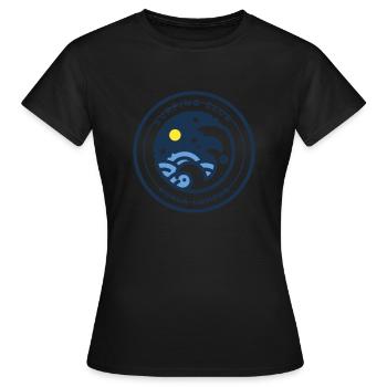 Surfing Kuala Lumpur - Frauen T-Shirt - Schwarz - Vorne - AI Model Female 172 dark (172cm)