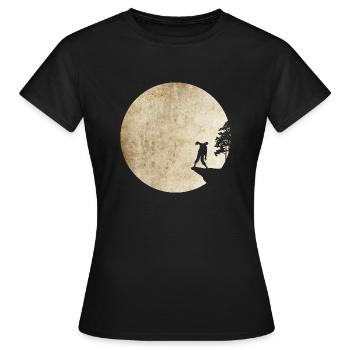 Zombie-Nacht - Frauen T-Shirt - Schwarz - Vorne - AI Model Female 172 dark (172cm)