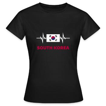 Corée du Sud Football 2022 Corée du Sud Heartbeat - T-shirt Femme - noir - Devant - AI Model Female 172 dark (172cm)