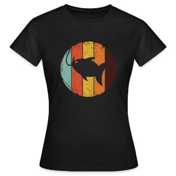 Fishing Plus Vintage Design - Poisson sur l’hameçon - T-shirt Femme - noir - Devant - AI Model Female 172 dark (172cm)