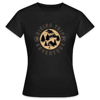 Wandern - Ausflug - Wildniss - 2023 - Frauen T-Shirt - Schwarz - Vorne - AI Model Female 172 dark (172cm)