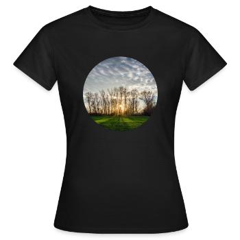 Sunlight in spring - Women's T-Shirt - black - Front - AI Model Female 172 dark (172cm)