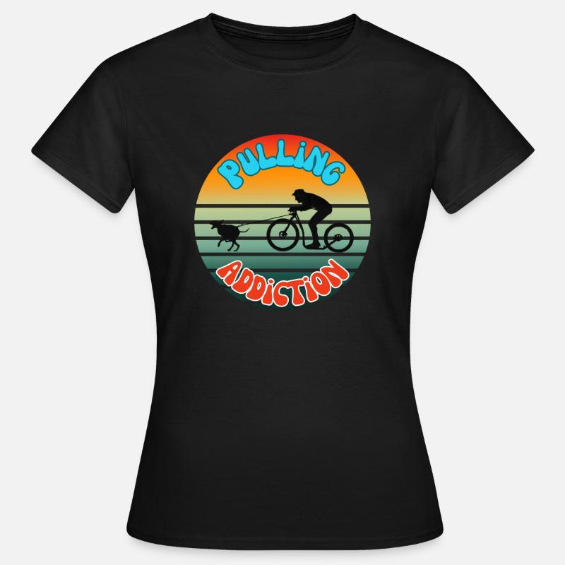 Scooter pulling addiction - Women's T-Shirt - black