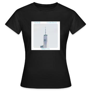 Série NYC Architecture - One World Trace Center - T-shirt Femme - noir - Devant - AI Model Female 172 dark (172cm)