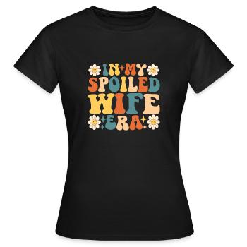 In der Ära meiner verwöhnten Ehefrau - Frauen T-Shirt - Schwarz - Vorne - AI Model Female 172 dark (172cm)