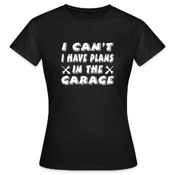 Garage - Frauen T-Shirt - Schwarz - Vorne - AI Model Female 172 dark (172cm)