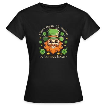 Irish Irland Kleeblatt Leprechaun Kobold Reim - Frauen T-Shirt - Schwarz - Vorne - AI Model Female 172 dark (172cm)
