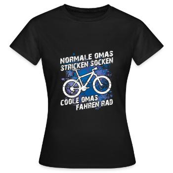 Coole Oma fährt Fahrrad lustiger Omaspruch - Frauen T-Shirt - Schwarz - Vorne - AI Model Female 172 dark (172cm)
