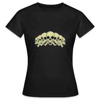7 Totenköpfe - Frauen T-Shirt - Schwarz - Vorne - AI Model Female 172 dark (172cm)