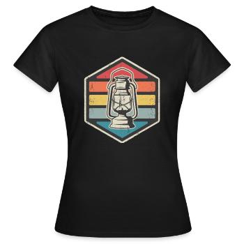 Öllampe - Retro Camping - Frauen T-Shirt - Schwarz - Vorne - AI Model Female 172 dark (172cm)