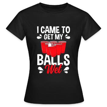 Beer Pong Drinking Game Drunken - Women's T-Shirt - black - Front - AI Model Female 172 dark (172cm)