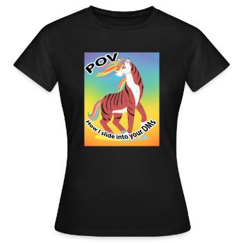 How I slide in your DMs - Frauen T-Shirt - Schwarz - Vorne - AI Model Female 172 dark (172cm)