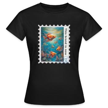 Illustration à l’aérographe « Poisson 06 » FR - T-shirt Femme - noir - Devant - AI Model Female 172 dark (172cm)