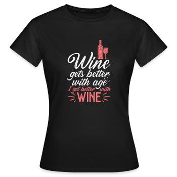 Le vin s’améliore avec l’âge Toast au vin - T-shirt Femme - noir - Devant - AI Model Female 172 dark (172cm)