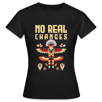 Totem Ritual Rabe Wächter - Frauen T-Shirt - Schwarz - Vorne - AI Model Female 172 dark (172cm)