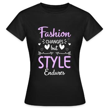 Défilé de vêtements de mode - T-shirt Femme - noir - Devant - AI Model Female 172 dark (172cm)