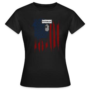 Vétéran - Vétéran - T-shirt Femme - noir - Devant - AI Model Female 172 dark (172cm)
