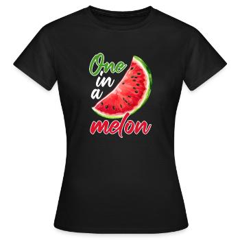 One In A Melon Lustige Melone Sommer - Frauen T-Shirt - Schwarz - Vorne - AI Model Female 172 dark (172cm)