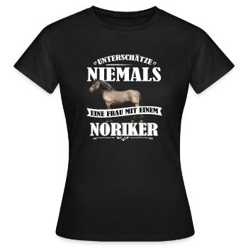 Noriker Pferde Shirt-UNF - Frauen T-Shirt - Schwarz - Vorne - AI Model Female 172 dark (172cm)