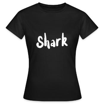 Requin - 4 juillet - T-shirt Femme - noir - Devant - AI Model Female 172 dark (172cm)