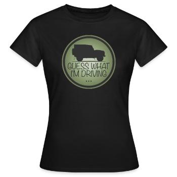 Defender - Devinez ce que je conduis - T-shirt Femme - noir - Devant - AI Model Female 172 dark (172cm)
