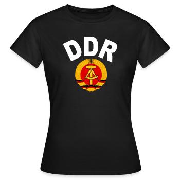 DDR Sport Nicki Trainingsjacke - Frauen T-Shirt - Schwarz - Vorne - AI Model Female 172 dark (172cm)