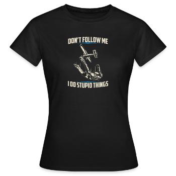 Parachutisme | Cadeaux de parachutisme parachutisme - T-shirt Femme - noir - Devant - AI Model Female 172 dark (172cm)