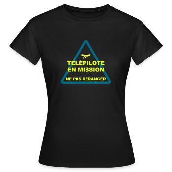 télépilote en mission - T-shirt Femme - noir - Devant - AI Model Female 172 dark (172cm)