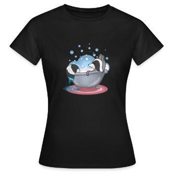 Waschbär in der Badewanne - Frauen T-Shirt - Schwarz - Vorne - AI Model Female 172 dark (172cm)