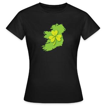 Ireland Irish map with shamrock - Women's T-Shirt - black - Front - AI Model Female 172 dark (172cm)