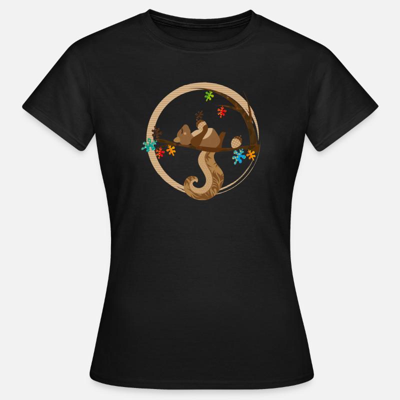 A squirrel is sleeping - Women's T-Shirt - black