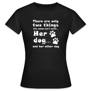 Chemise Amante Chien - T-shirt Femme - noir - Devant - AI Model Female 172 dark (172cm)