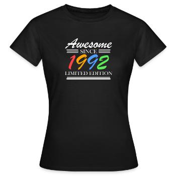 1992 - Jahrgang 1992 - Fantastisch seit 1992 - Frauen T-Shirt - Schwarz - Vorne - AI Model Female 172 dark (172cm)